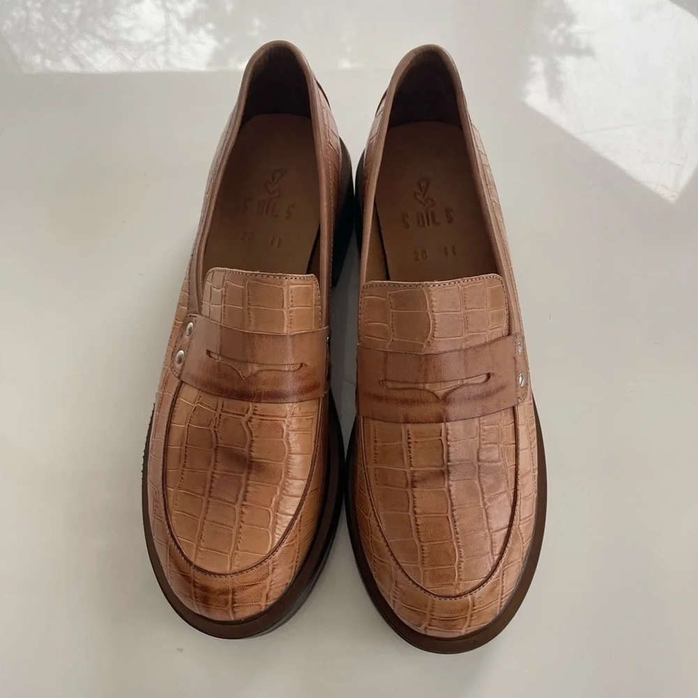 Shop Sols Maddie Chunky Platform Leather Loafer - 11